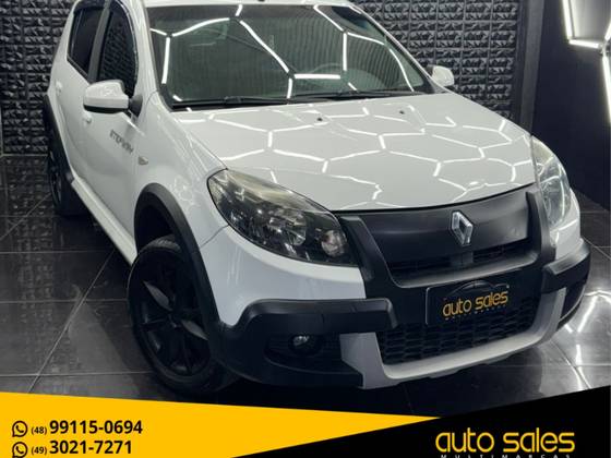 RENAULT SANDERO 1.6 STEPWAY 16V FLEX 4P AUTOMÁTICO